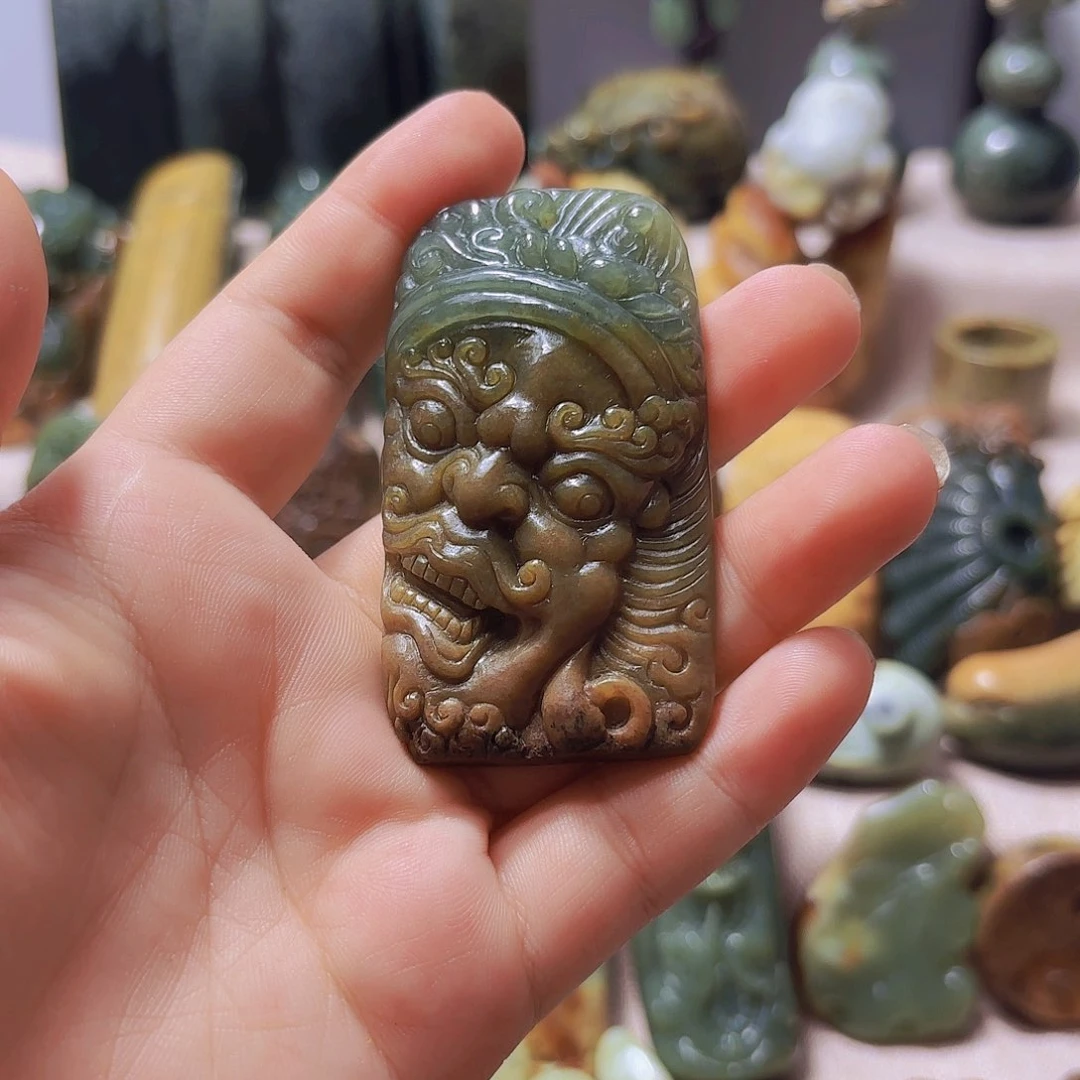 岫岩河磨玉（透闪石质玉）未镶嵌挂件