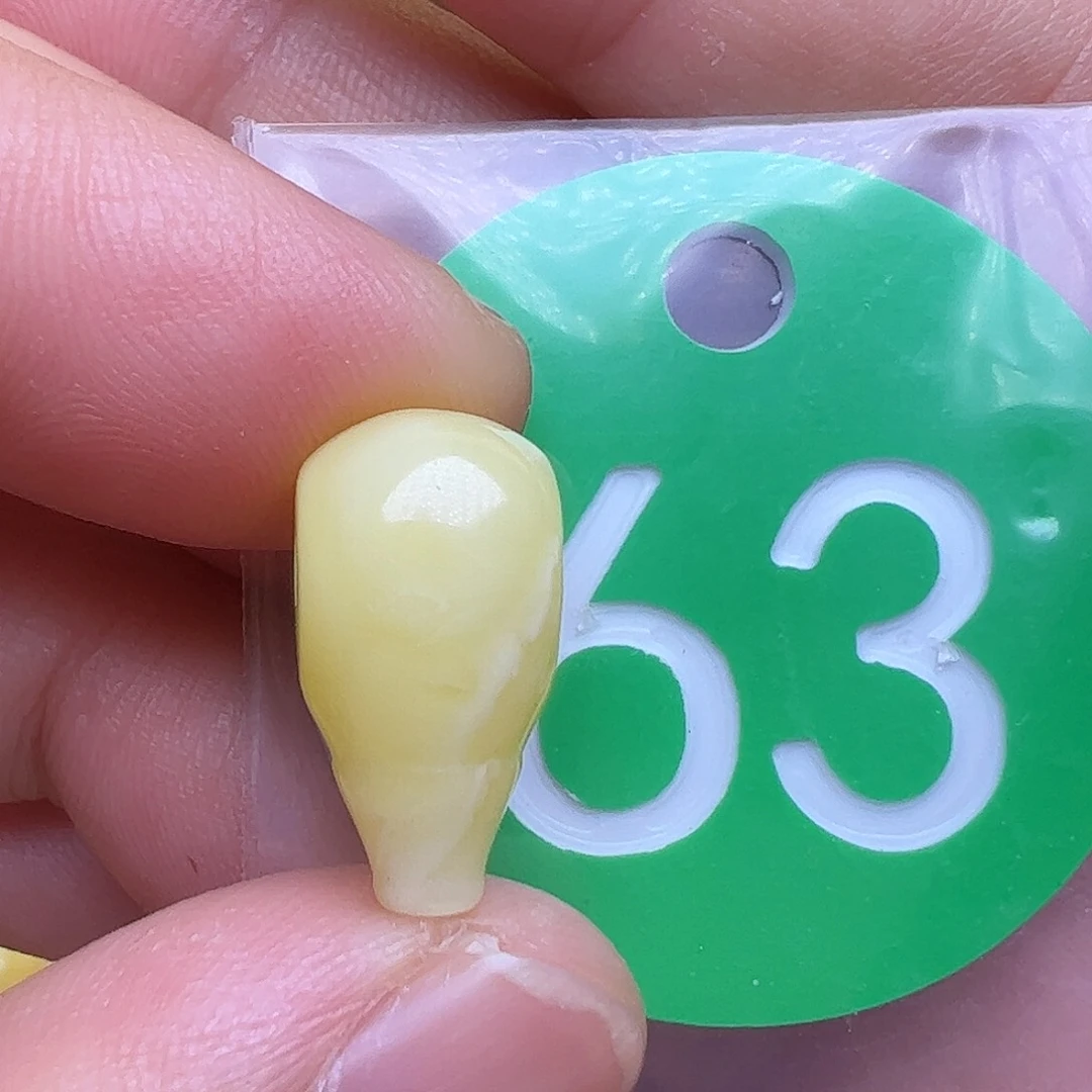 蜜蜡未镶嵌珠宝奇石8.7m m