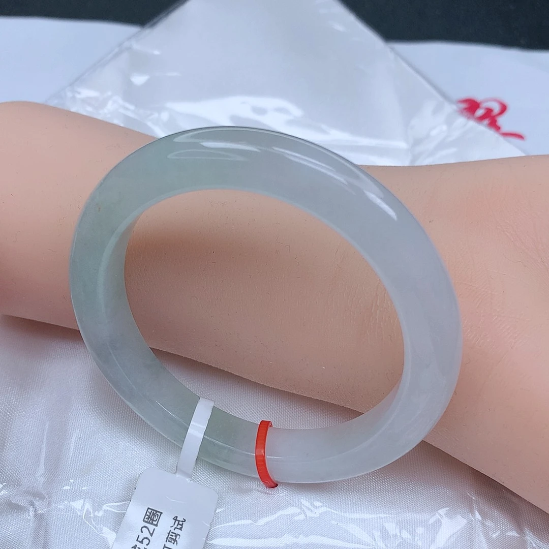 【闪购商品】翡翠手镯未镶嵌，52