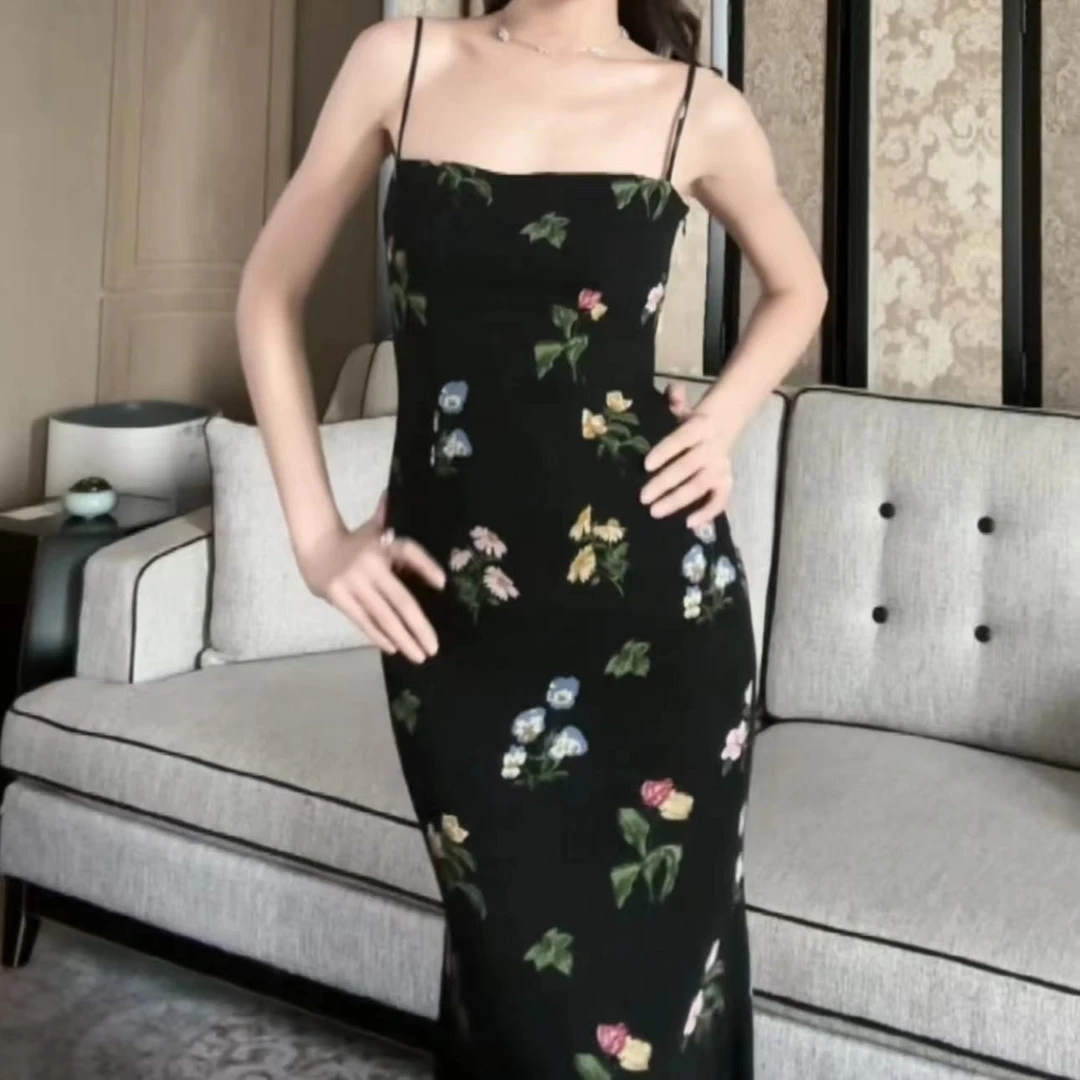 【Liontotree奶兔锤】黑色花纹吊带连衣长裙 F28+F155-2