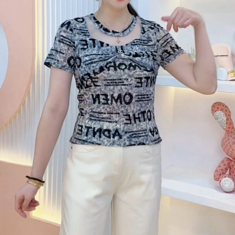 2025夏季新款时尚潮流字母修身蕾丝显瘦气质凉感T恤上衣