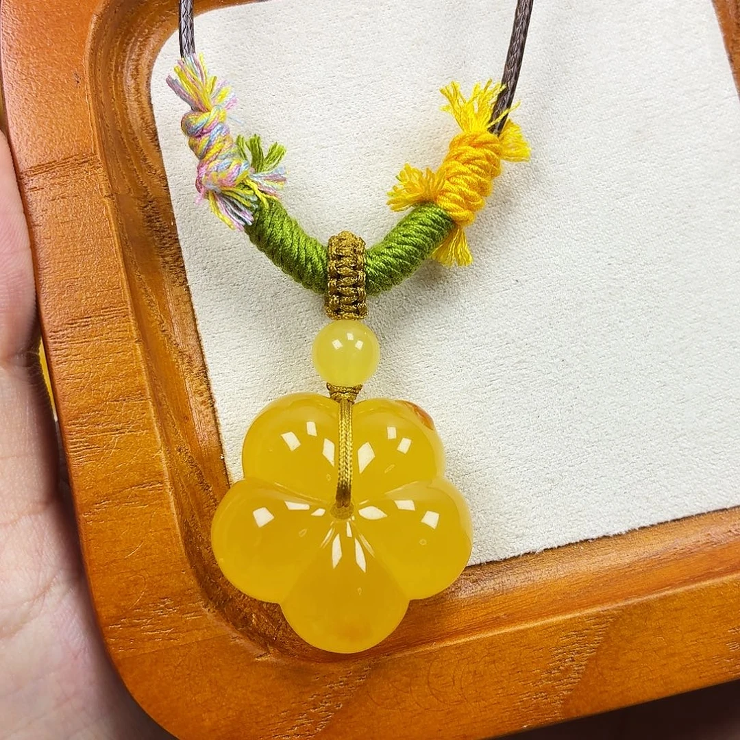 蜜蜡颈饰未镶嵌焦皮俏色花朵