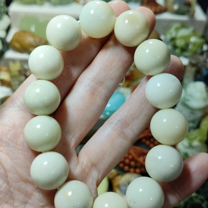 岫玉手串款式未镶嵌