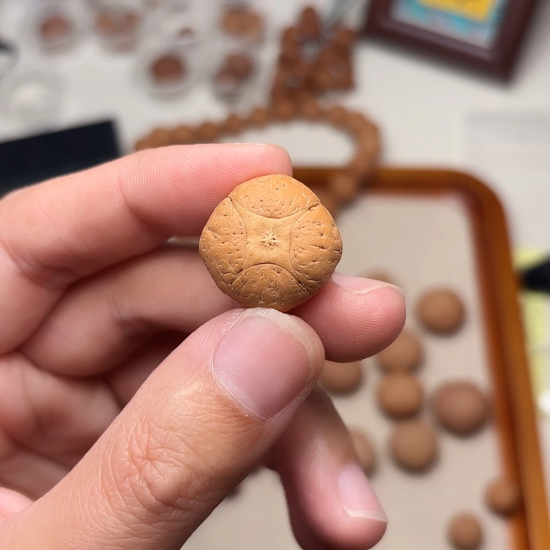 凤眼菩提手串麒麟三通21.7×14.7