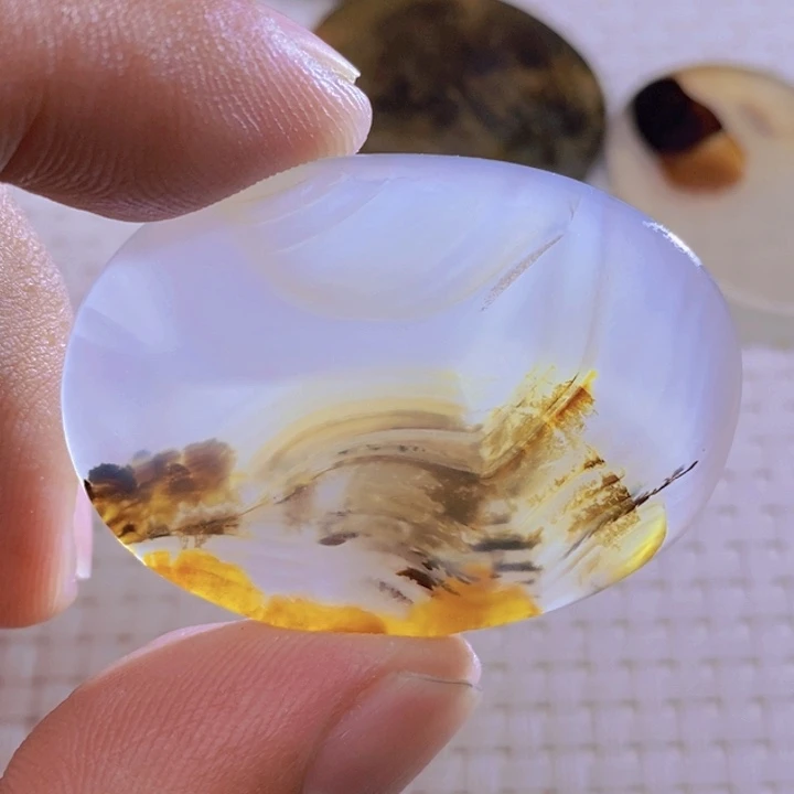 玛瑙/玉髓颈饰未镶嵌