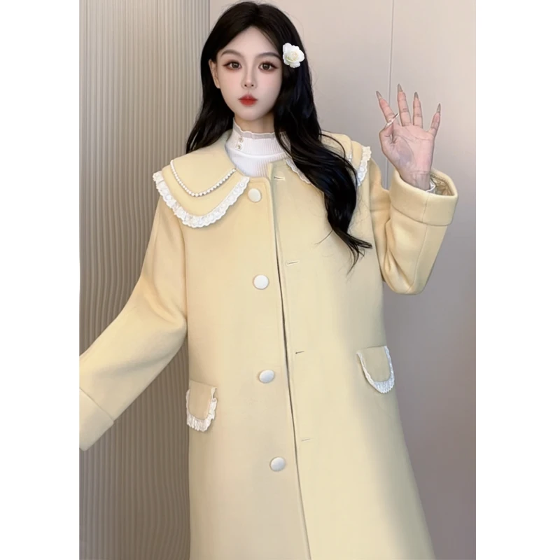 【24158】钉珠蕾丝花边双层娃娃领中长款毛呢外套女