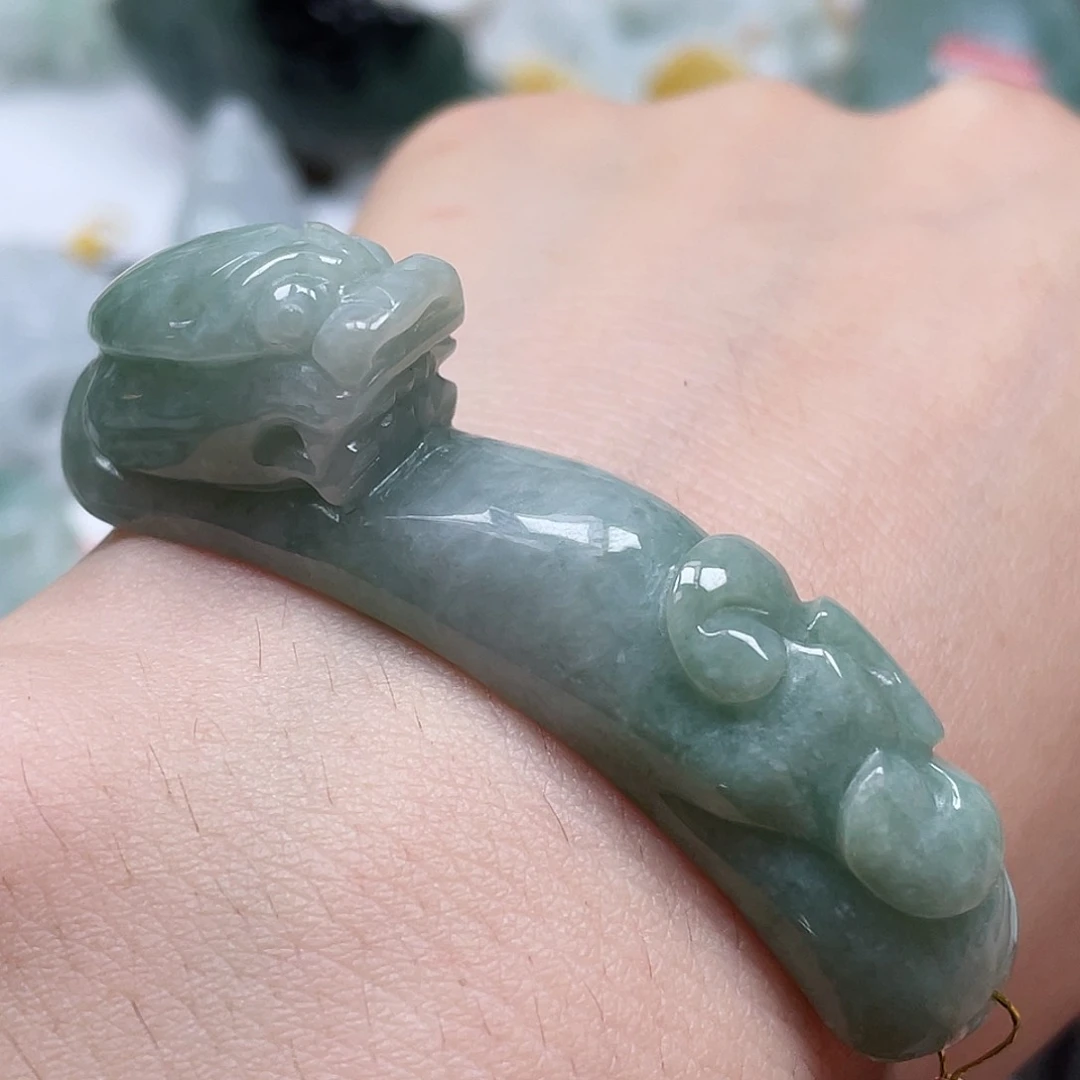 翡翠未镶嵌吊坠(不含链)翡翠