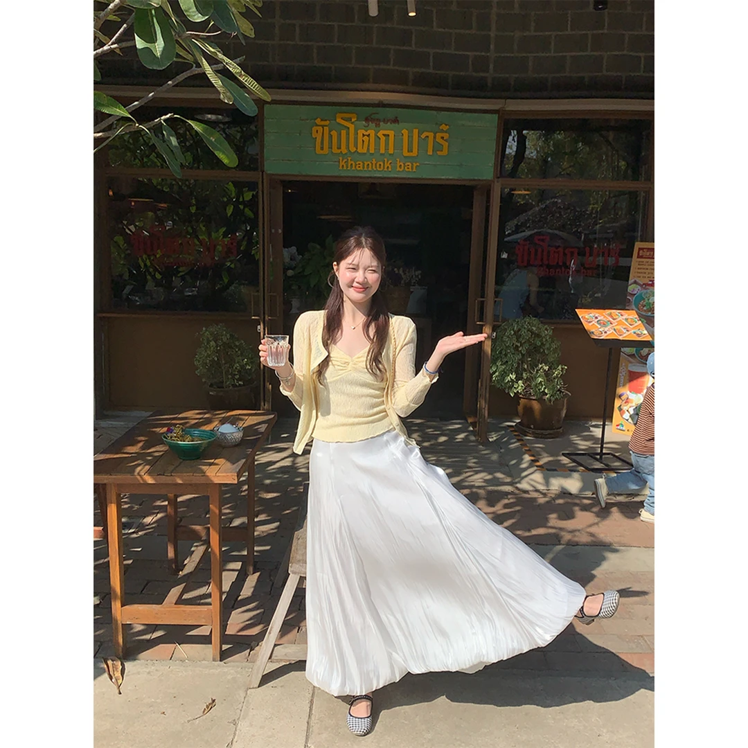 火火火【云朵泡芙】韩系缎面别致垂感半身裙B29722HH51