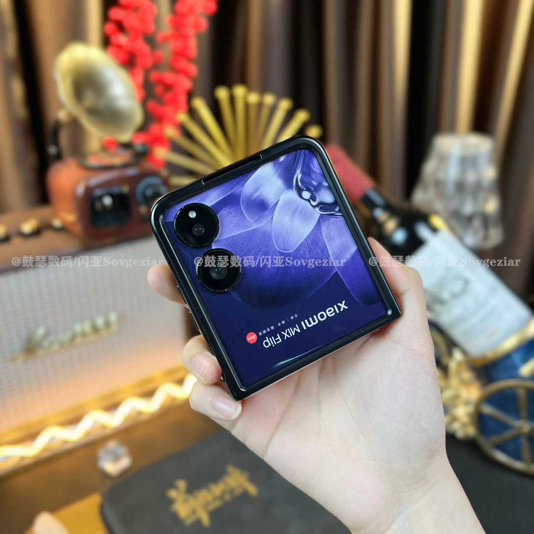 适用于小米Mix Flip手机壳疯马纹磁吸防摔商务高端磁吸保护