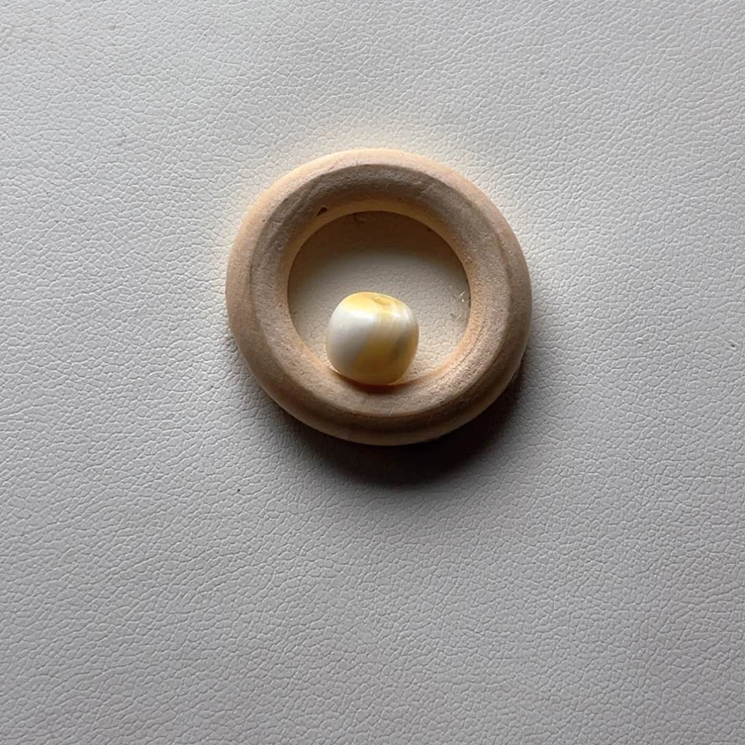 未镶嵌蜜蜡裸石j****w老邢