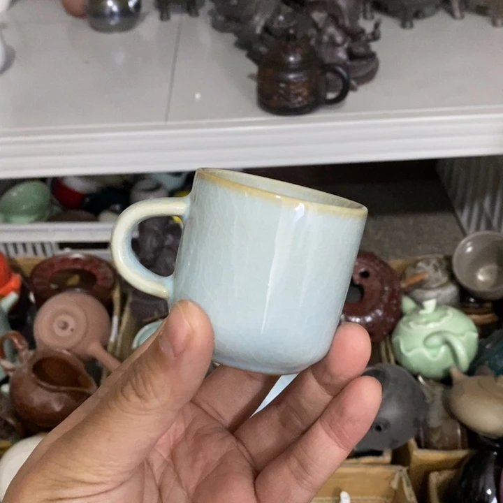 陶瓷艺术品及陶瓷壶