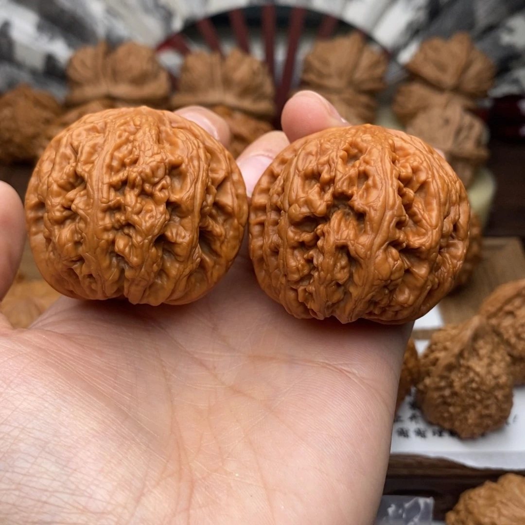 文玩核桃把件377号43粗筋