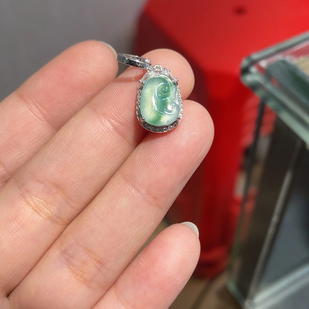 翡翠银S925镶嵌颈饰