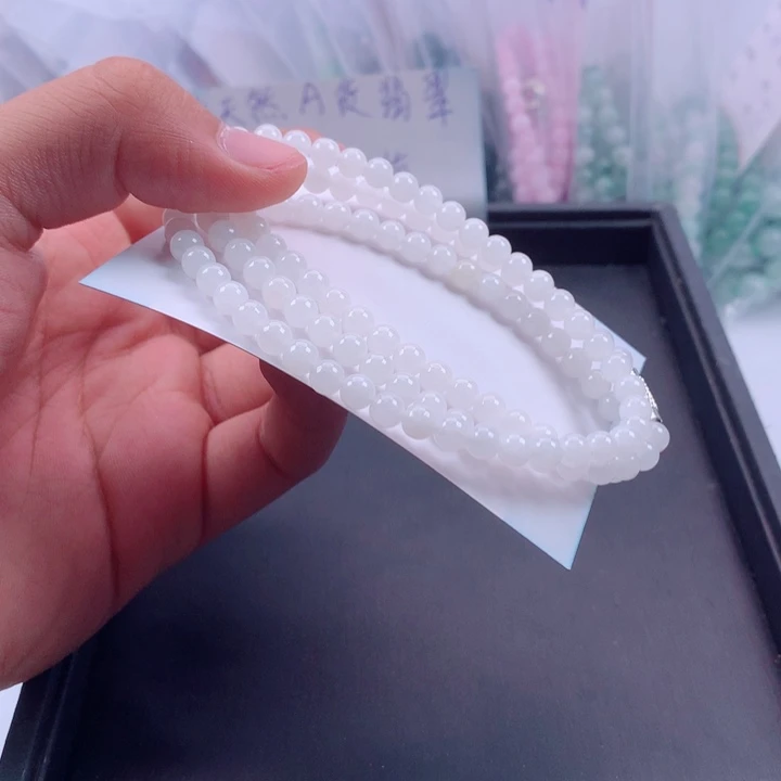 o***e翡翠未镶嵌手链多样性