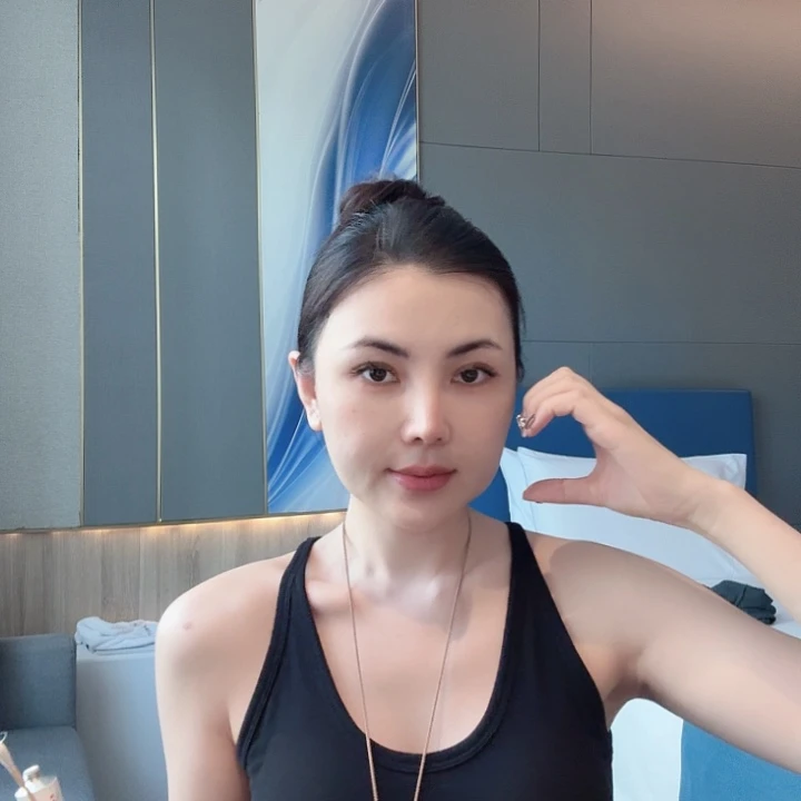 棉夏夏同款美背，黑色，黑色