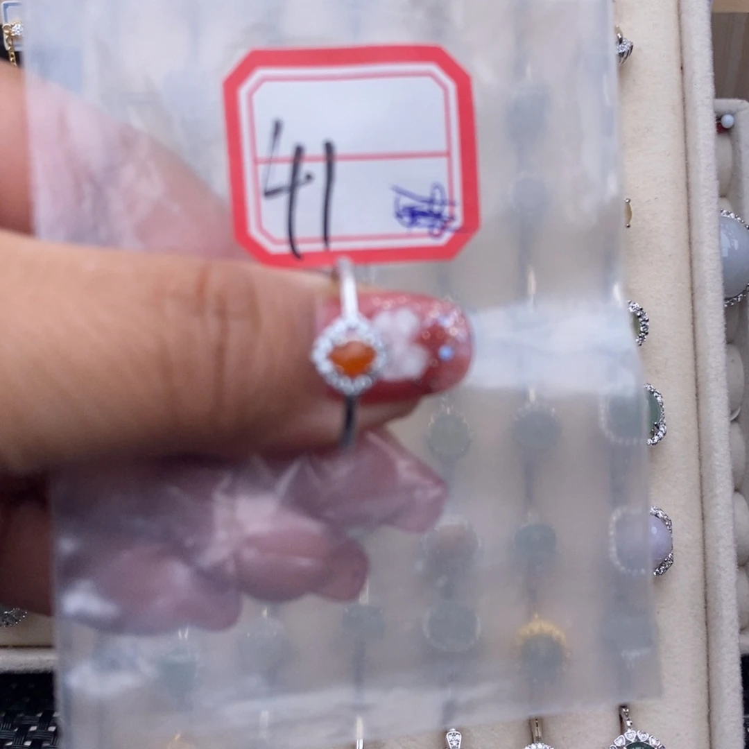 未镶嵌戒指翡翠缅甸
