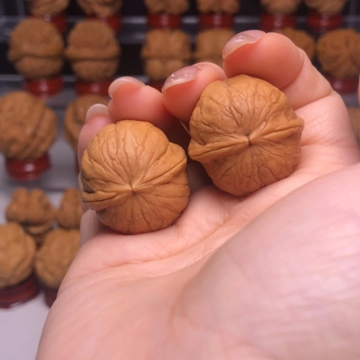 文玩核桃吊坠25铁西瓜