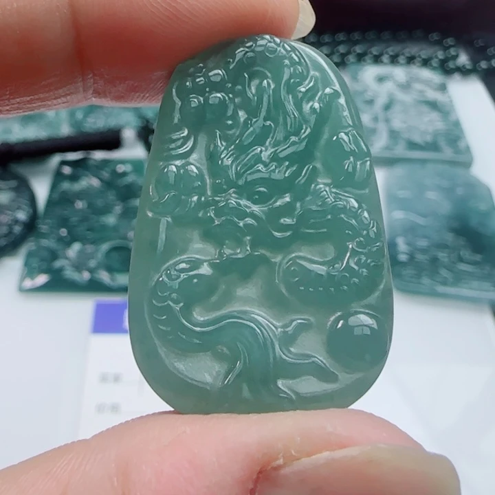 颈饰未镶嵌翡翠33333333