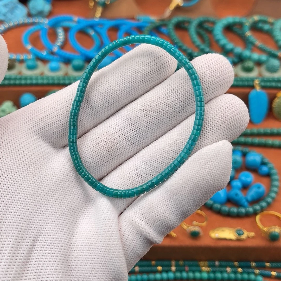 绿松石未镶嵌珠宝奇石