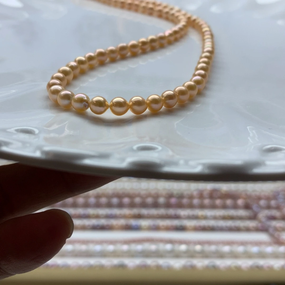 淡水珍珠颈饰合金