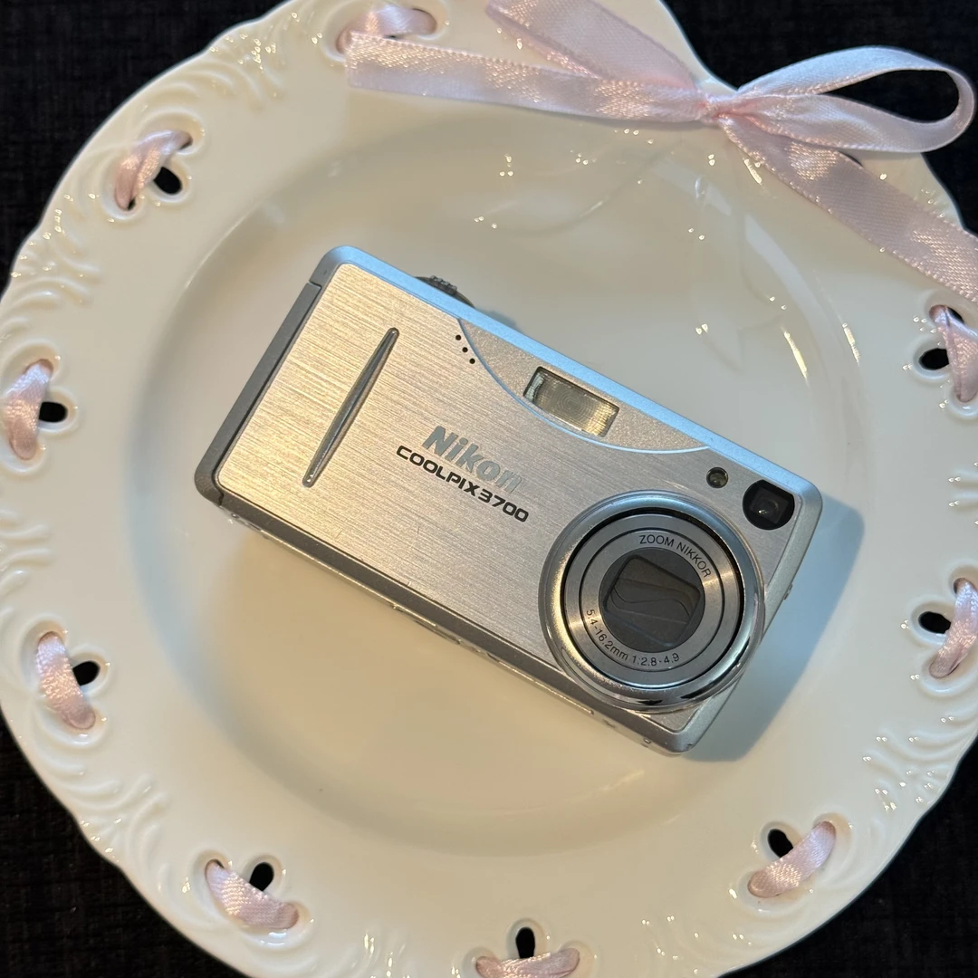 8新 Nikon/尼康 e3700中文300w低像素3倍CCD学生相机氛围感