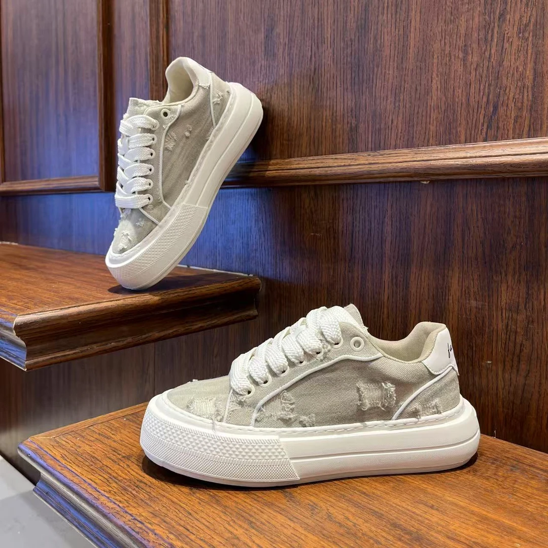 男鞋2025春夏季复古破洞做旧牛仔布厚底休闲鞋百搭轻便帆布潮男鞋