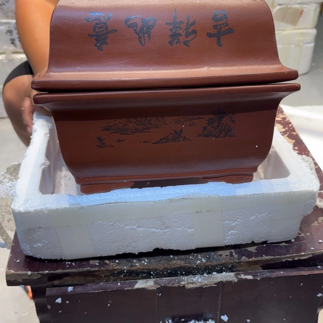 紫砂花盆口径26.18.10口径