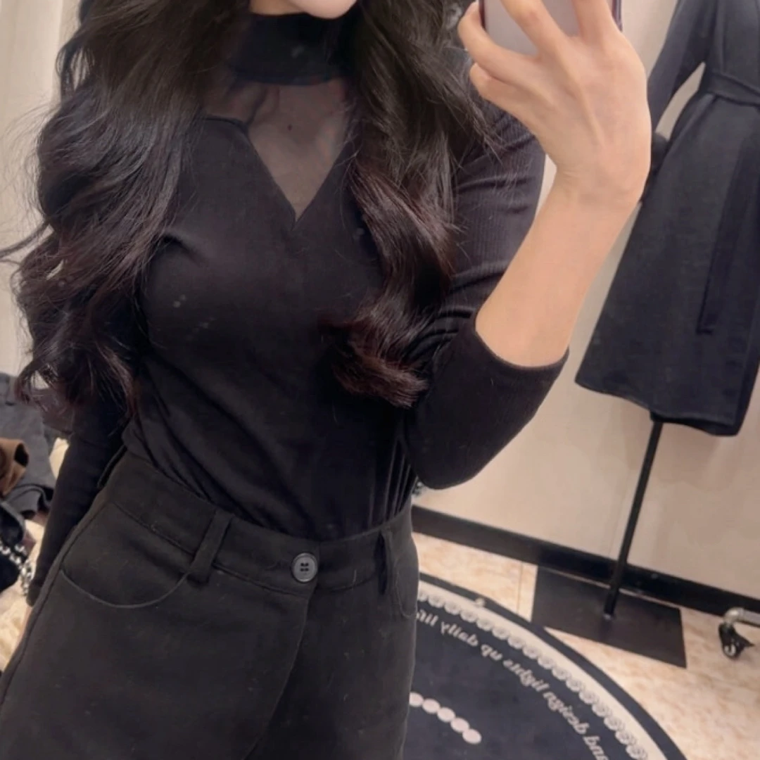 秋冬新款设计感网纱拼接修身显瘦长袖打底衫