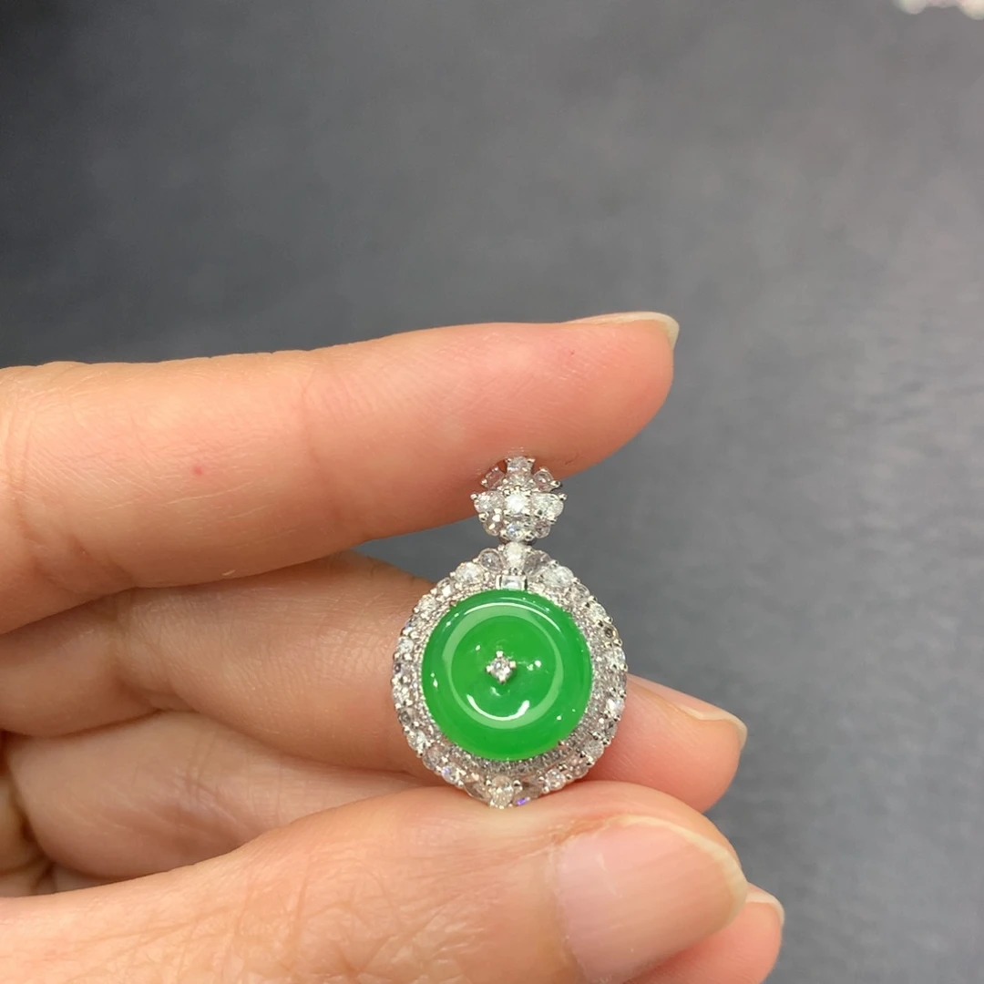 翡翠18K金镶嵌吊坠(不含链)