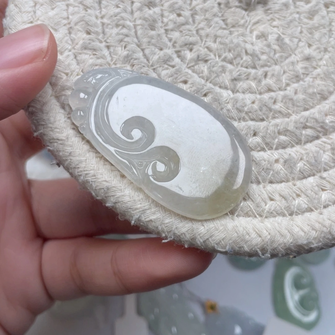 翡翠未镶嵌颈饰天然A货缅甸翡翠