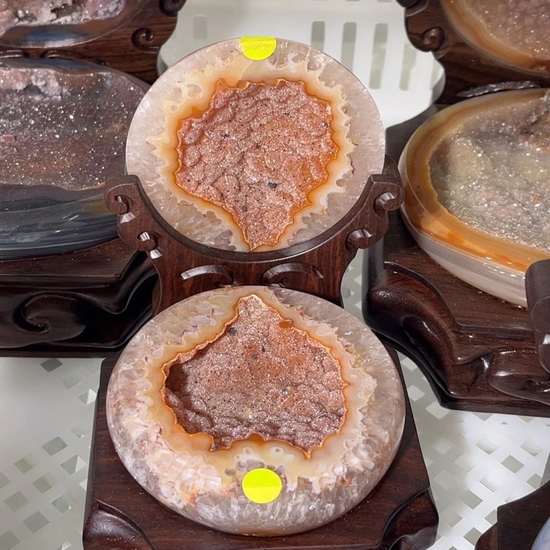 未镶嵌大型摆件（非配饰）水晶