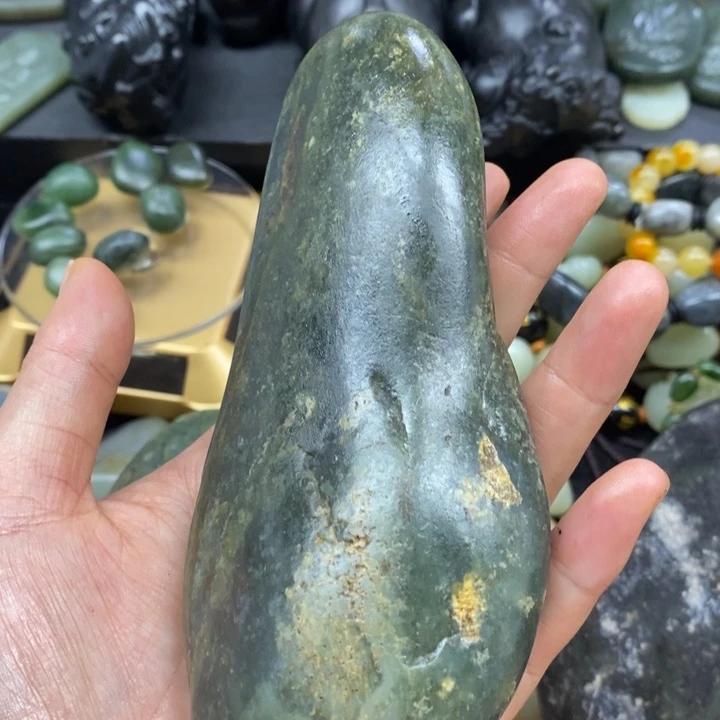 未镶嵌和田玉（糖玉）挂件