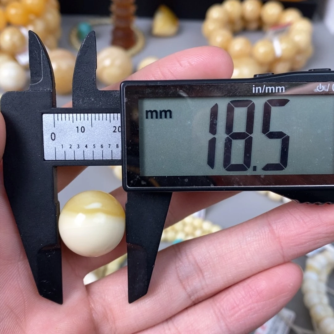 琥珀珠宝奇石未镶嵌微瑕