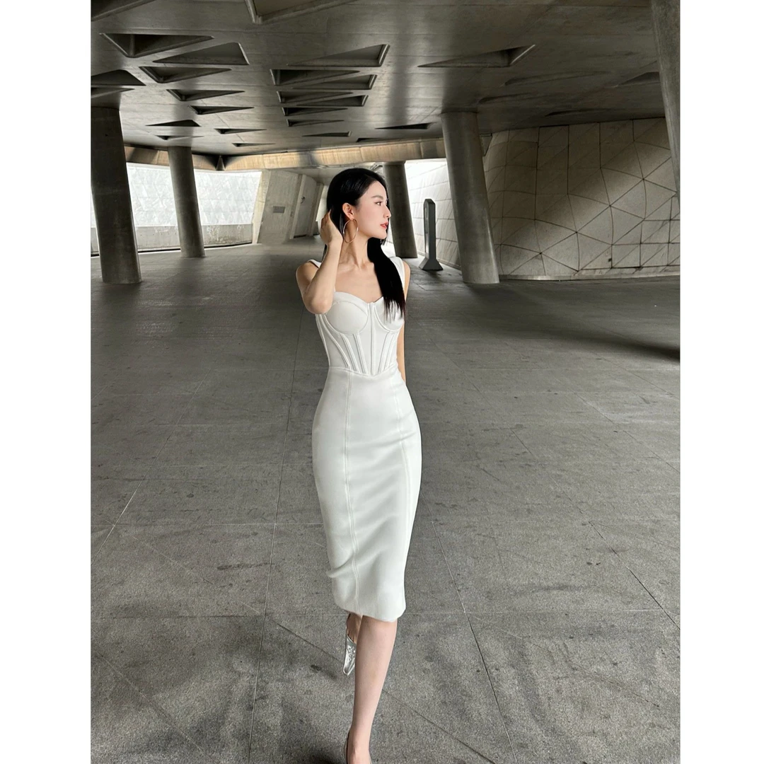 BETTER ME 定制鱼骨黑白吊带包臀连衣裙春夏赫本风性感显瘦裙子