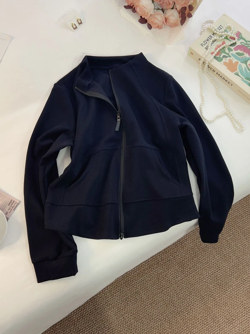 【女王洛克】韩版休闲减龄卫衣冬季新款洋气百搭长袖上衣LK82635