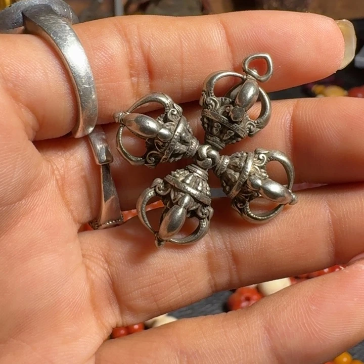 聚*一个一个一个一个一个一个