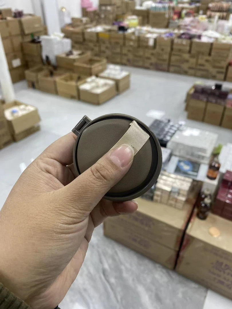 丝雾锁妆气垫粉底霜（替换芯）