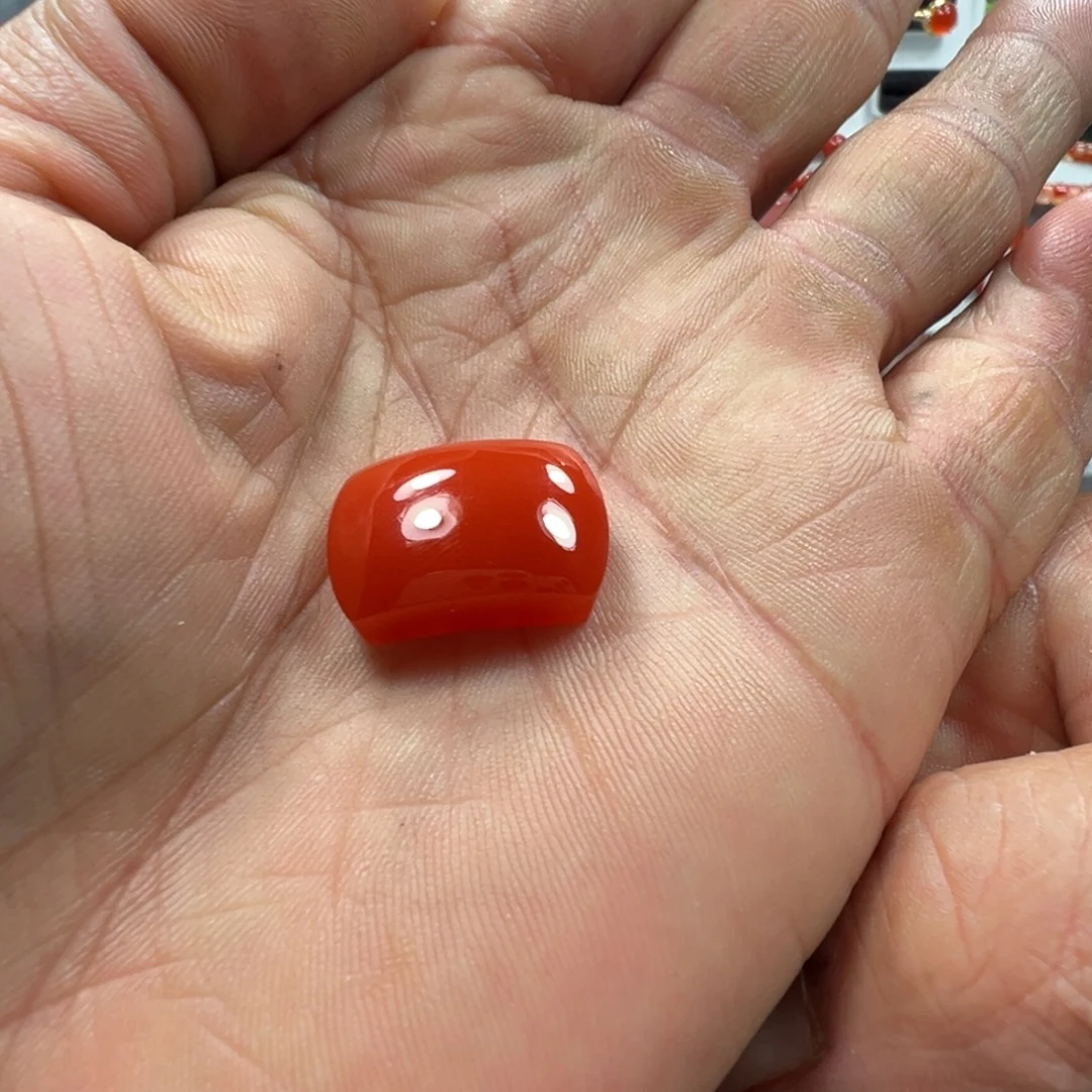 火****南红玛瑙未镶嵌方面