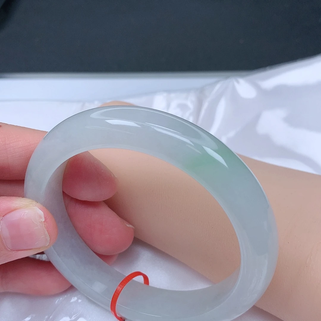 【闪购商品】未镶嵌手镯翡翠，58.8