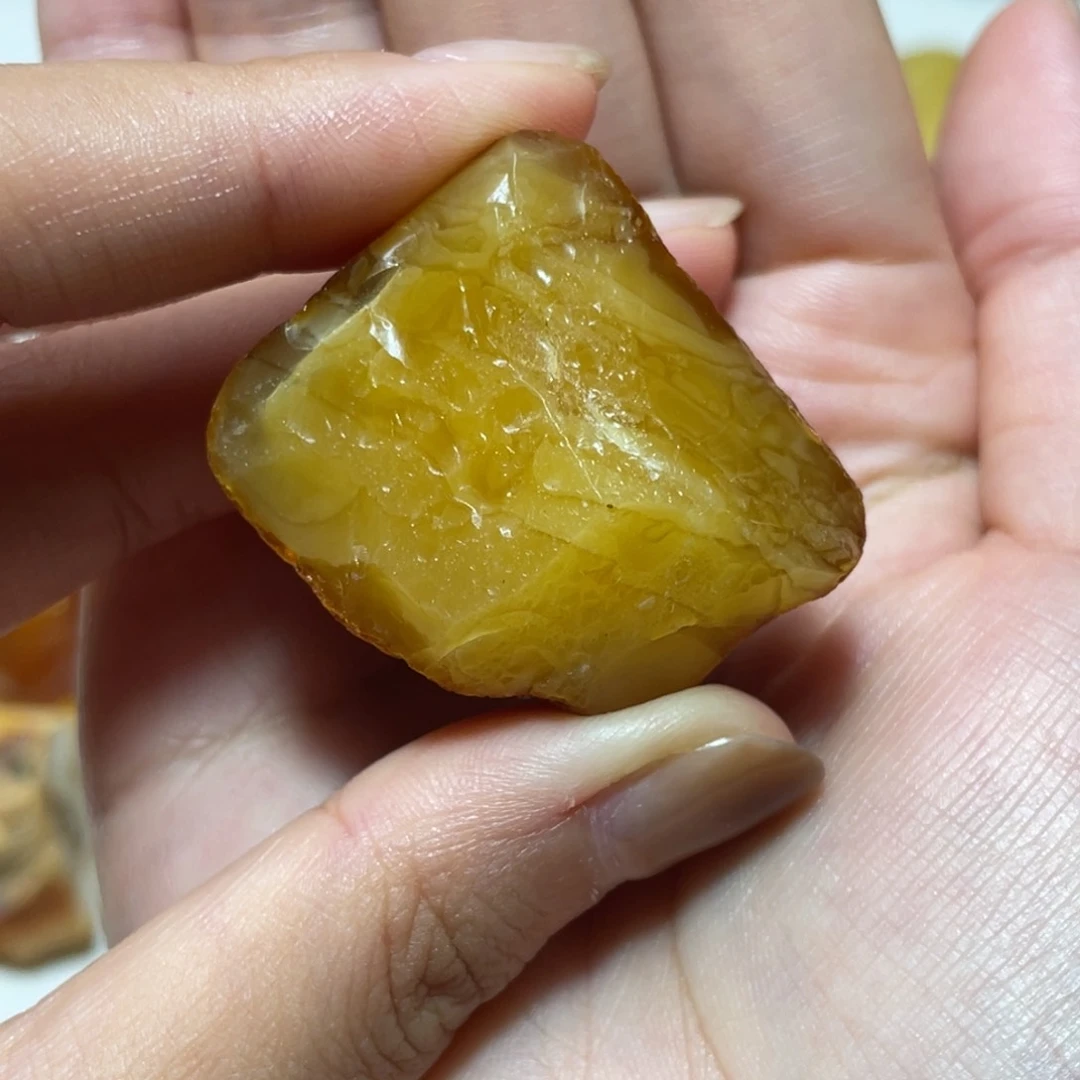 定制琥珀天然琥珀