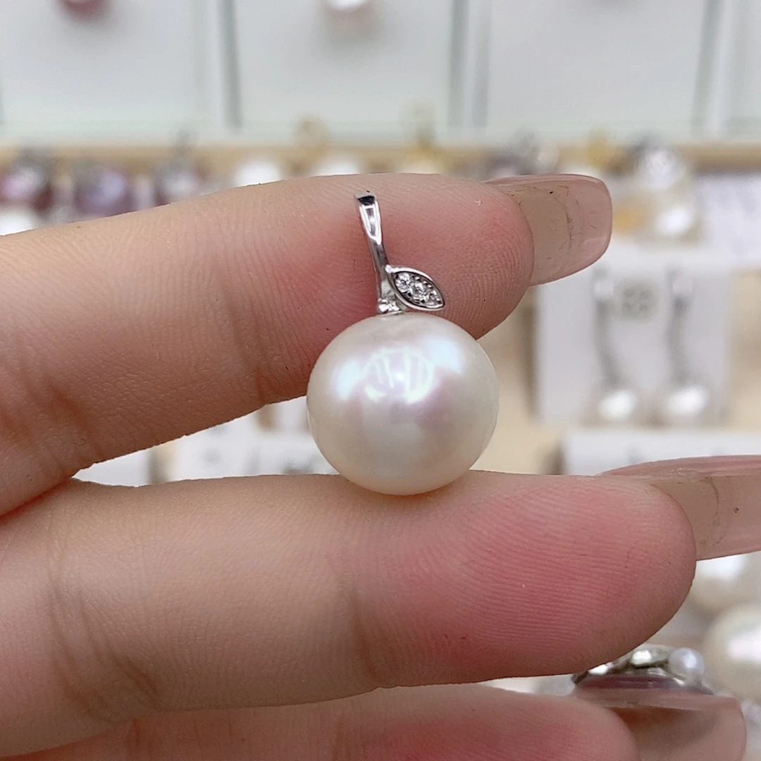 淡水珍珠银S925镶嵌颈饰?****a