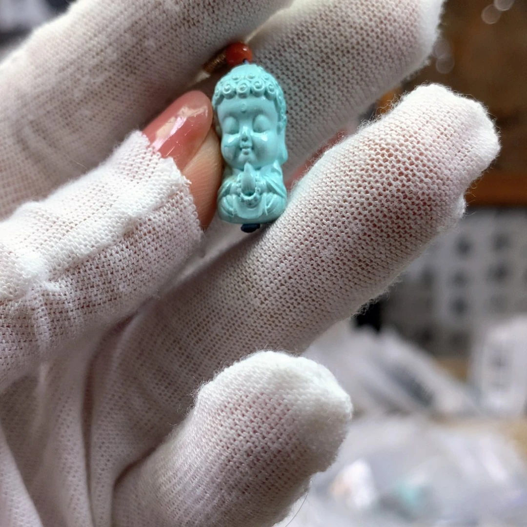 绿松石未镶嵌挂件