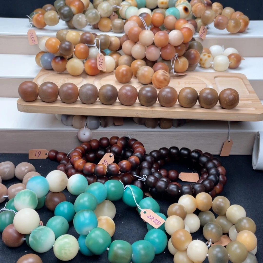 萌***儿菩提根/象牙果吊坠卡24老树王瑕疵定制