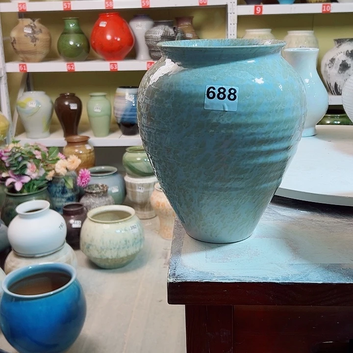 小****精品摆件高28.5。口15。摆件。688
