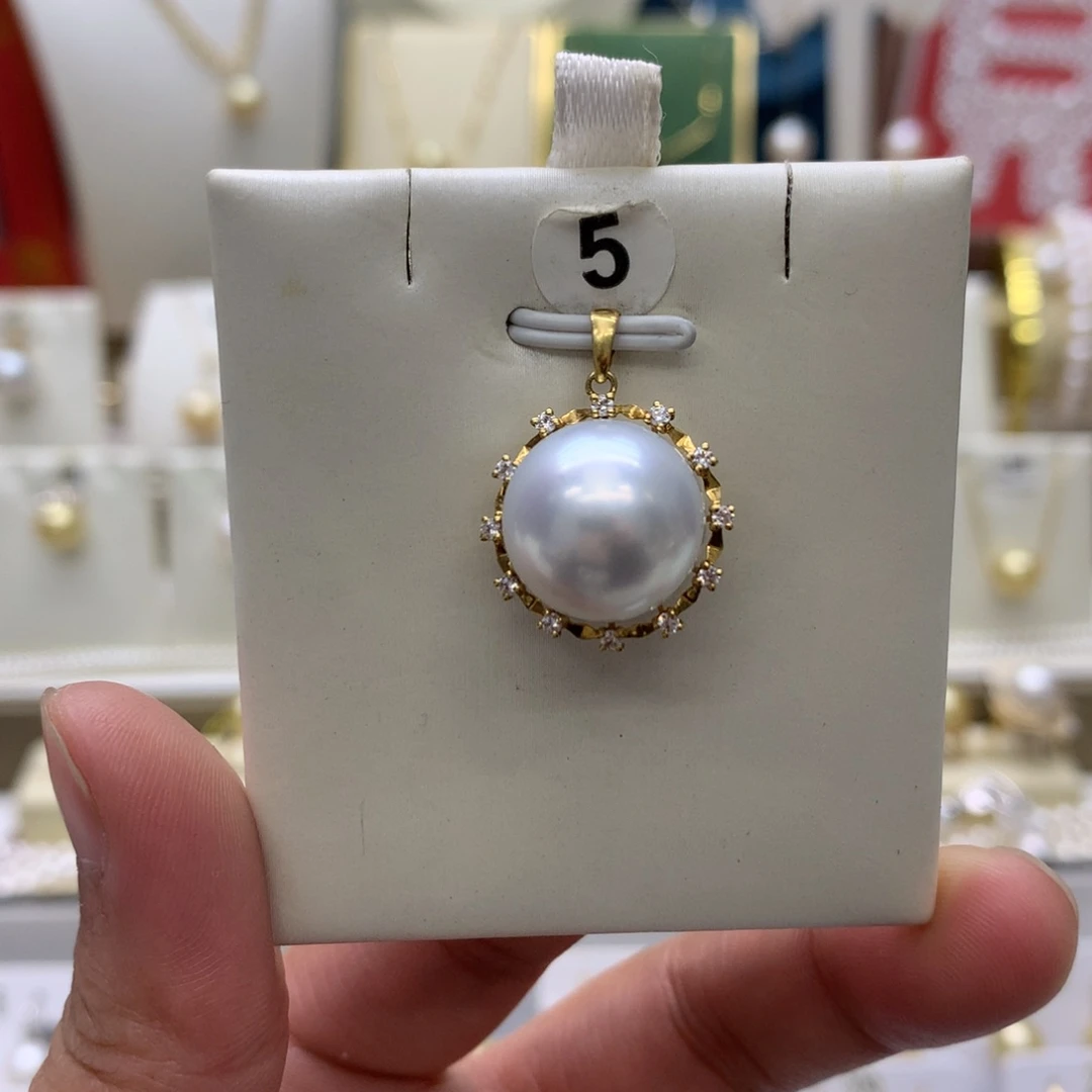 海水珍珠吊坠(不含链)18K金镶嵌