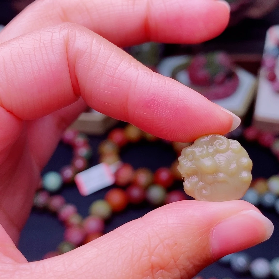 玛瑙/玉髓未镶嵌珠宝奇石盐源玛瑙定制