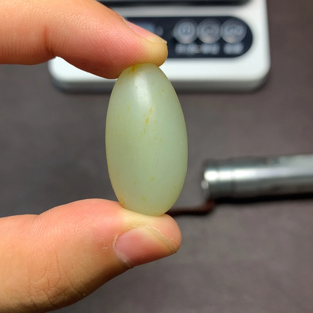 和田玉（糖玉）未镶嵌挂件