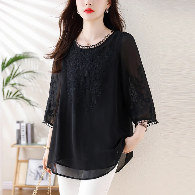 大码遮肚刺绣衬衫女2025夏装新款时髦减龄显瘦中长款上衣