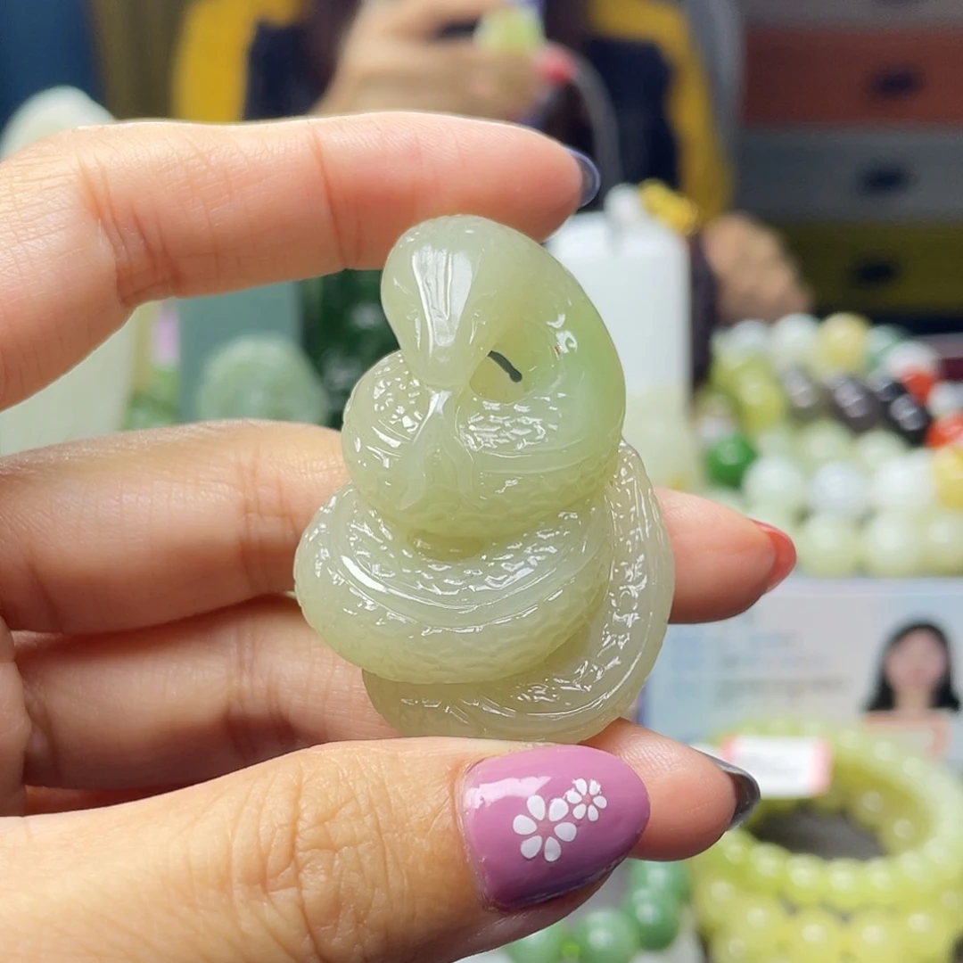 未镶嵌和田玉挂件