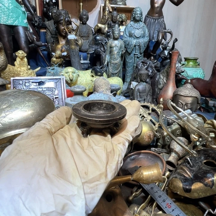 求**求大阪回流铜器摆件20